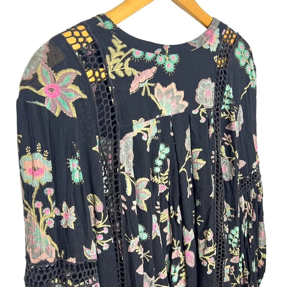 FREE PEOPLE Just The Two Of Us Black Floral Boho Tunic Balloon Sleeve Blouse - Picture 6 of 15
